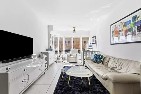 530 E 76th St #6J, New York, NY 10021