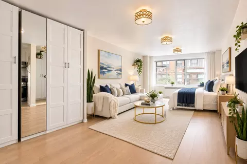 370 E 76th St #C204C, New York, NY 10021