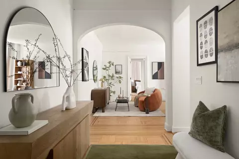 590 W End Ave #6B, New York, NY 10024