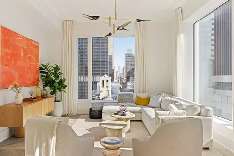 660 Lexington Ave #PHC, New York, NY 10022