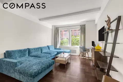269 W 72nd St #4A, New York, NY 10023