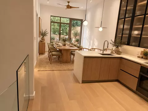 Dining - 174 Eagle St #GARDEN, Brooklyn, NY 11222 photo 2 of 2
