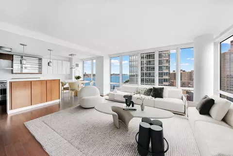 60 Riverside Blvd #2602, New York, NY 10069