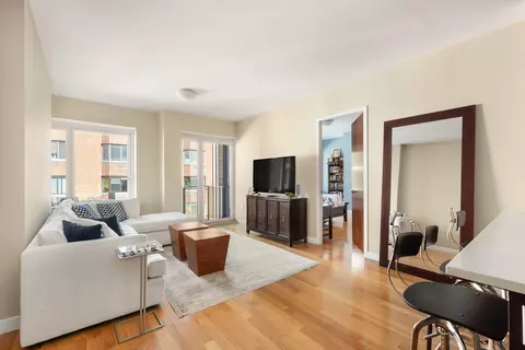 454 W 54th St #5I, New York, NY 10019