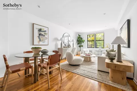 211 E 18th St #3M, New York, NY 10003