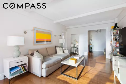 433 W 34th St #8A, New York, NY 10001