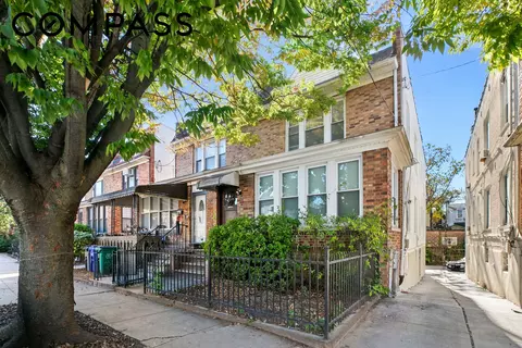 1564 Kimball St, Brooklyn, NY 11234