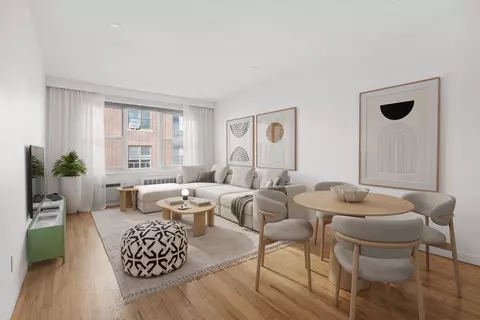 235 W 70th St #6D, New York, NY 10023