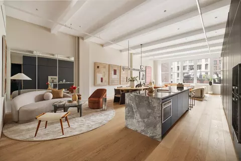 6 W 20th St #5, New York, NY 10011