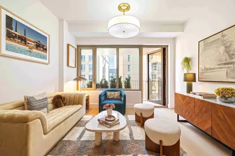 24-01 Queens Plz N #1008, New York City, NY 11101