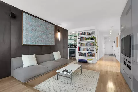 159 W 53rd St #36H, New York, NY 10019