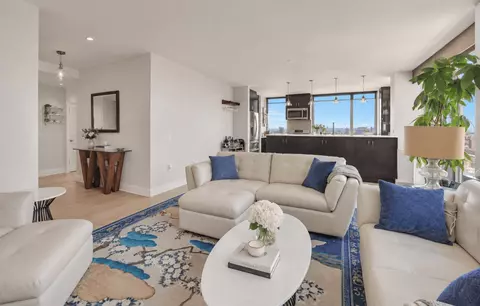 215-217 E 96th St #PH-H, New York, NY 10128