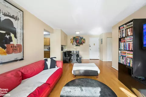 130 Lenox Ave #526, New York, NY 10026