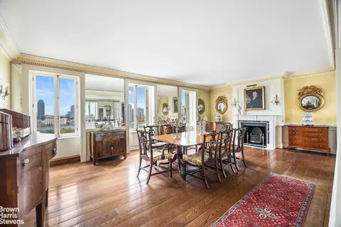 450 E 52nd St #12, New York, NY 10022