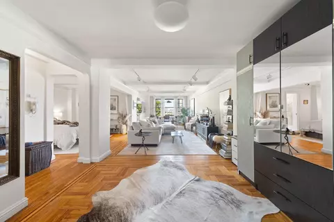 152 E 94th St #8-D, New York, NY 10128