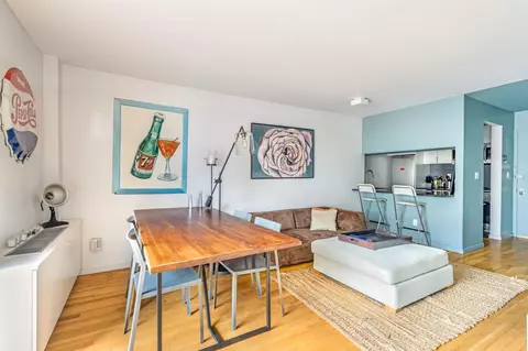 350 W 14th St #7-B, New York, NY 10014
