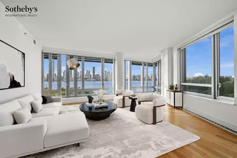 2 River Ter #5R, New York, NY 10282