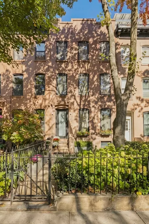 29 2nd St, Brooklyn, NY 11231