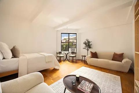 225 Central Park W #412A, New York, NY 10024