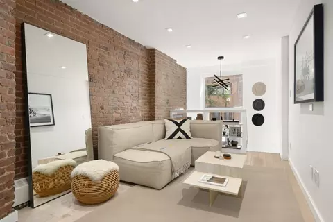 15 Jones St #1G, New York, NY 10014