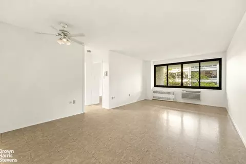 333 Pearl St #2J, New York, NY 10038