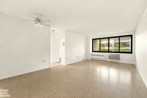 333 Pearl St #2J, New York, NY 10038