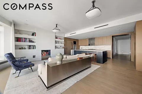555 W 22nd St #8AW, New York, NY 10011