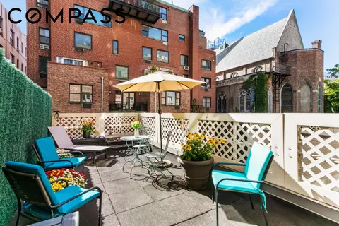 312 W 23rd St #2T, New York, NY 10011