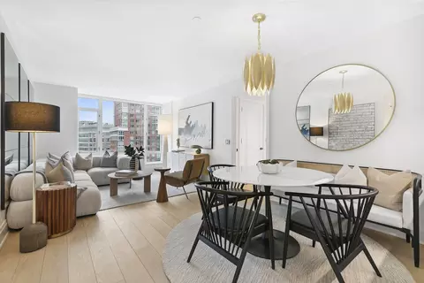 210 Warren St #4N, New York, NY 10282