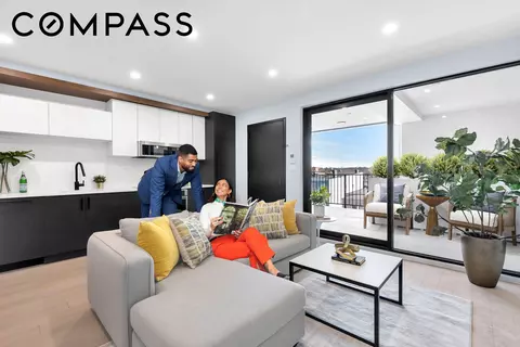 511 Evergreen Ave #2B, Brooklyn, NY 11221