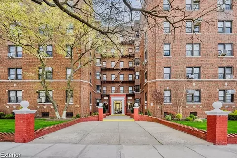1171 Ocean Pkwy #2B, Brooklyn, NY 11230