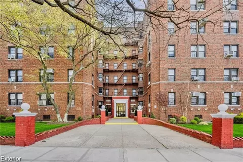 1171 Ocean Pkwy #2B, Brooklyn, NY 11230
