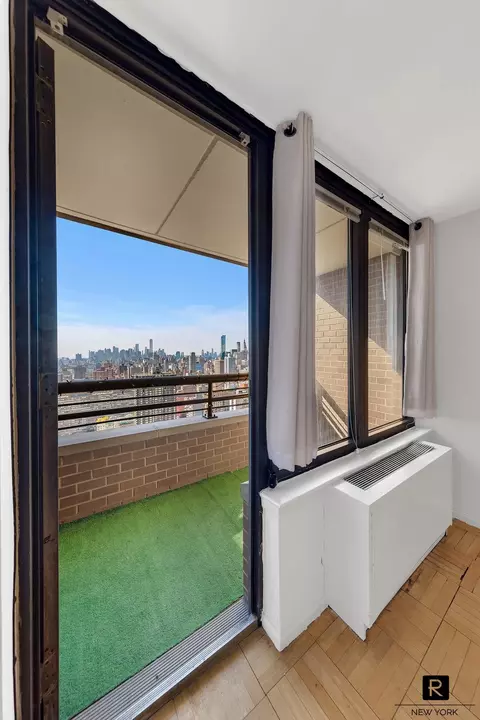330 E 38th St #47-C, New York, NY 10016
