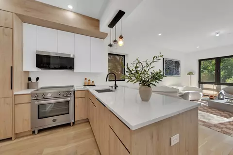 1226 Decatur St #4A, Brooklyn, NY 11207