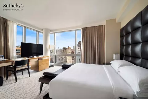 246 Spring St #2003, New York, NY 10013