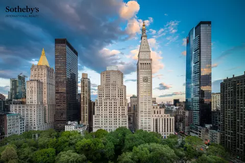 10 Madison Sq W #16D, New York, NY 10010