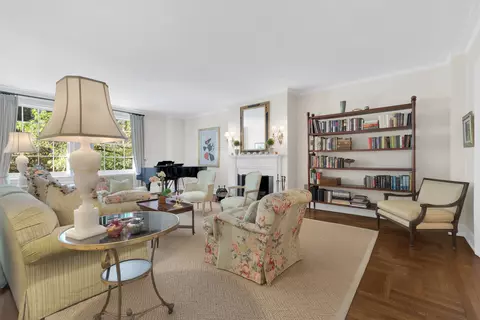 1105 Park Ave #2B, New York, NY 10128