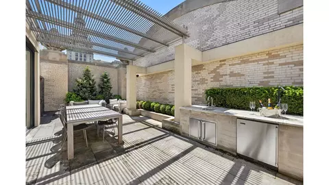 49 Chambers St #PHB, New York, NY 10007