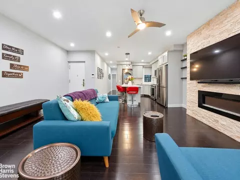 205 E 124th St #4B, New York, NY 10035