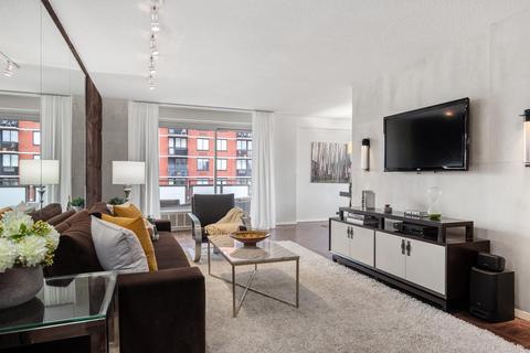 300 E 40th St #30T, New York, NY 10016 photo 1