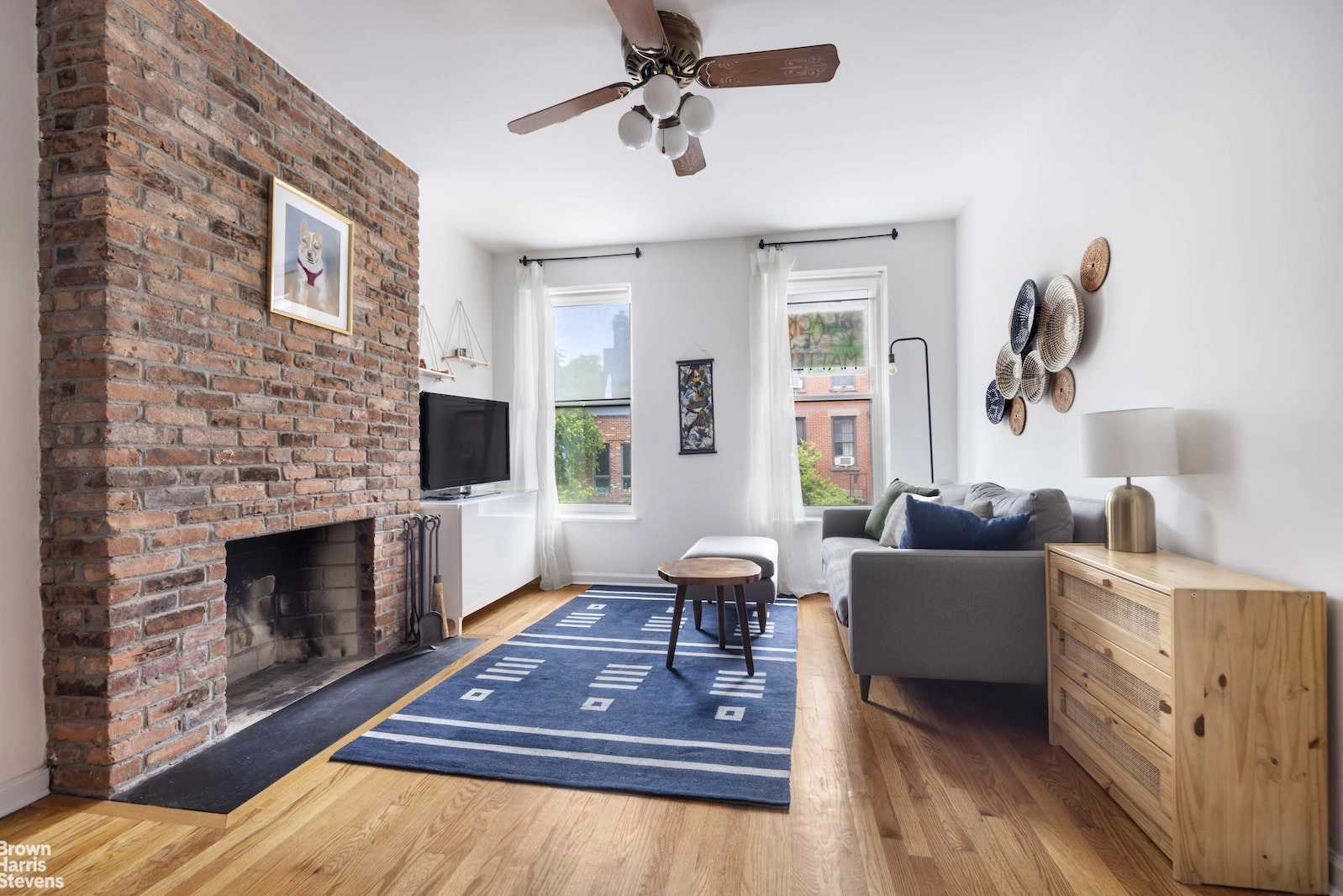 728 Sackett St Unit 3R  