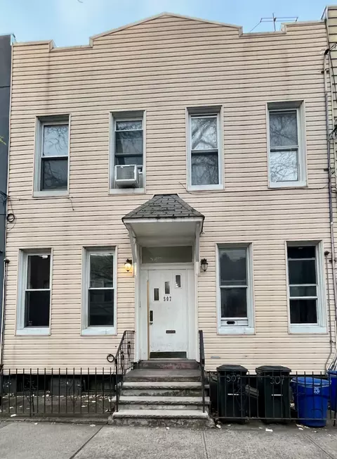 Ridgewood, NY Real Estate & Homes For Sale - Movoto