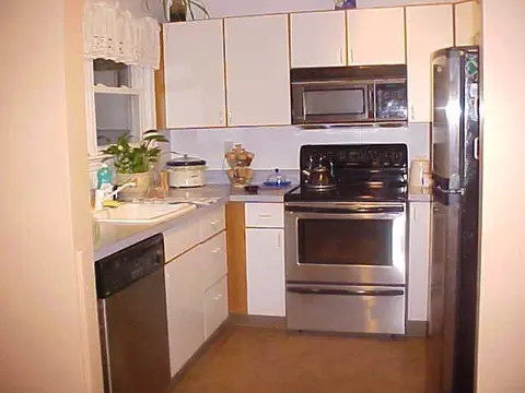 21 Harrison Ave, Delmar, NY 12054 photo 5