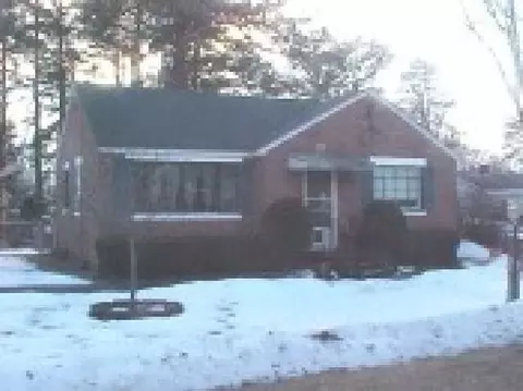 2836 Windermere Rd, Schenectady, NY 12304 photo 1