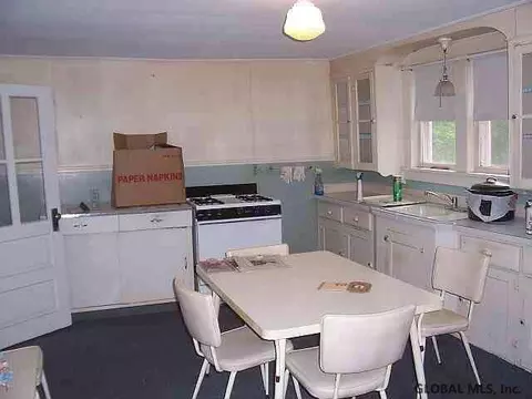 43 W Mountain Rd, Corinth, NY 12822 photo 4