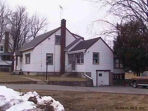 122 Main St, Argyle, NY 12809 photo 2