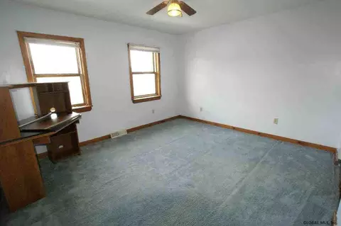68 Morgans Ln, Comstock, NY 12821 photo 4