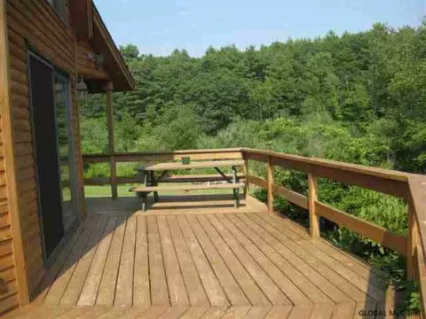 83 Stoddard Rd, Hampton, NY 12837 photo 7