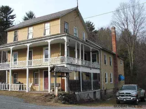 89 County Route 20, Hampton, NY 12837 photo 2