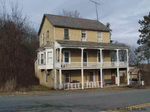 89 County Route 20, Hampton, NY 12837 photo 3